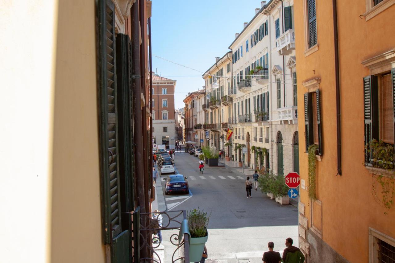 Domus Suites Verona Esterno foto