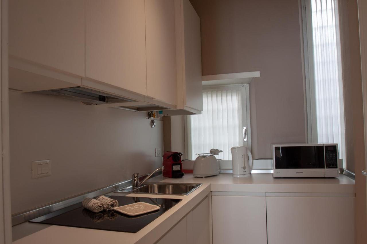 Domus Suites Verona Esterno foto