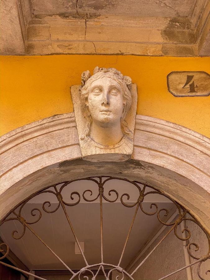 Domus Suites Verona Esterno foto