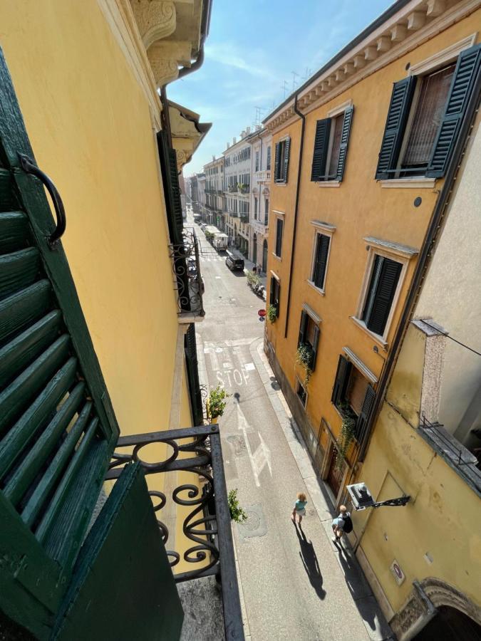 Domus Suites Verona Esterno foto